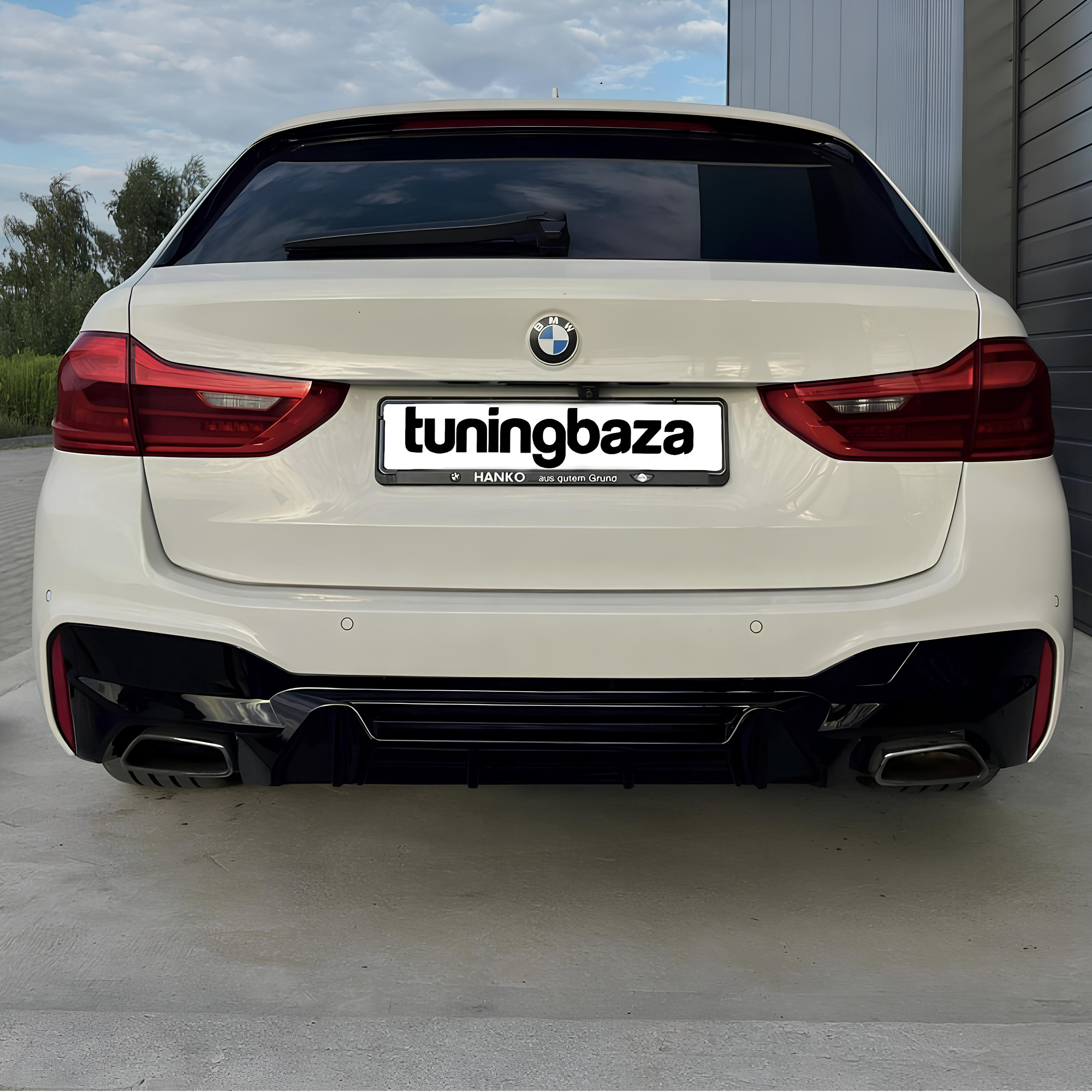 Dyfuzor Tylny BMW G30 M5 Competition Look Czarny Połysk (2017-2023) - obrazek 4