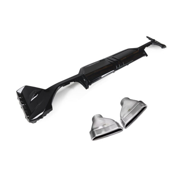 Dyfuzor Tylny BMW G20 LCI 340i Czarny Połysk z Końcówkami Srebrnymi - obrazek 4