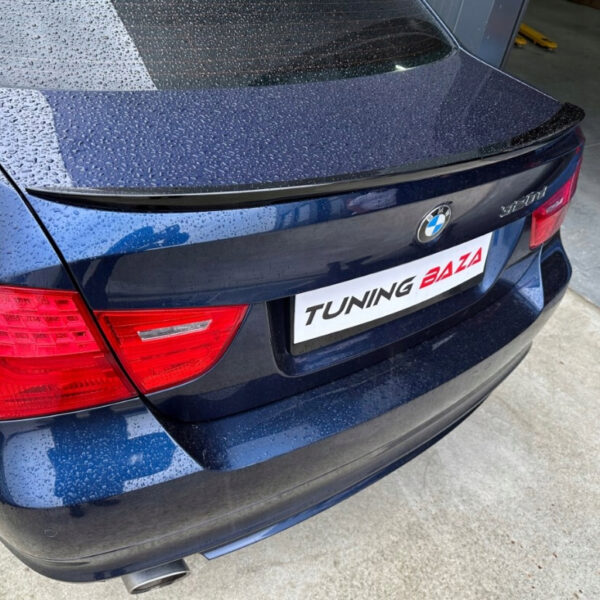 Lotka na Klapę BMW Serii 3 E90 – Styl M-Performance, Czarny Połysk, ABS - obrazek 6