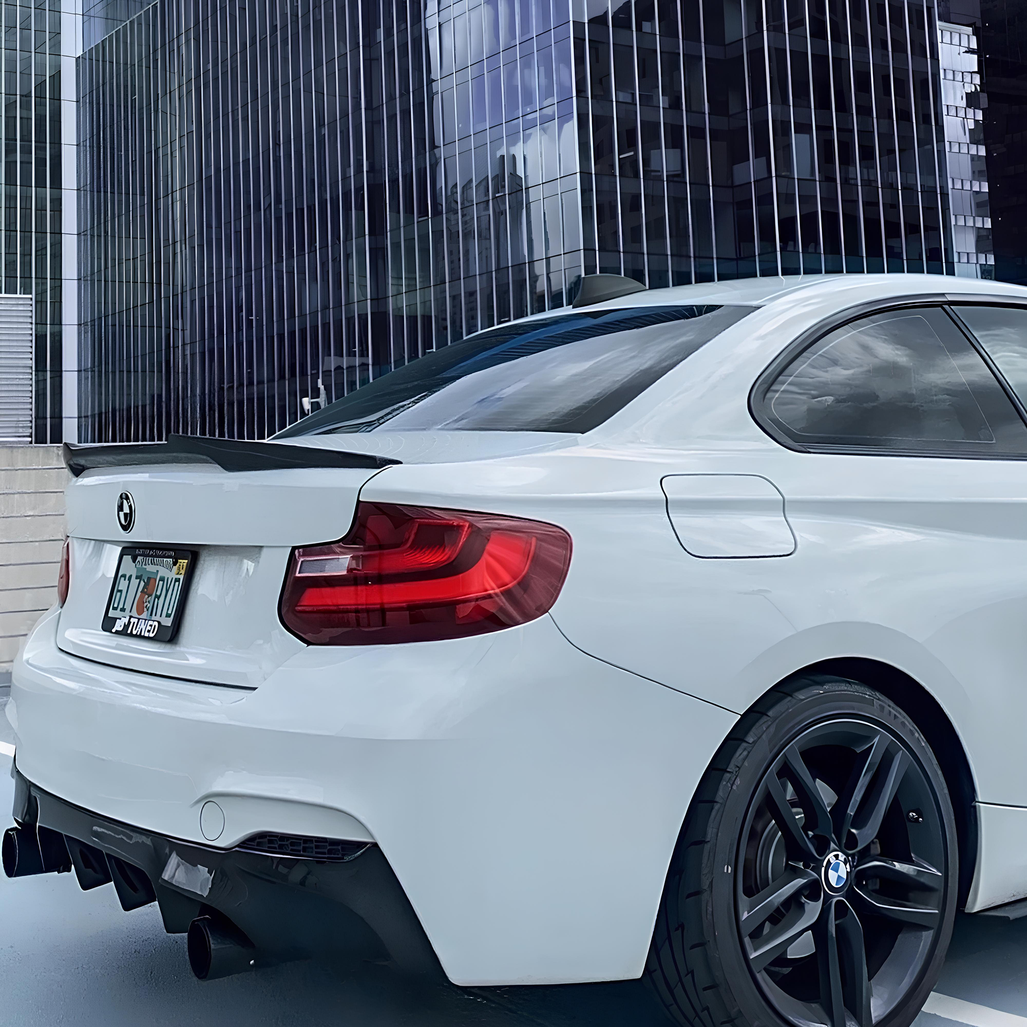 Spoiler | Lotka Klapy BMW F22/F87 M4 Style Czarny Spojler - obrazek 4