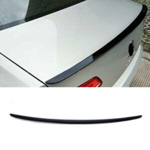 Spoiler na klapę bagażnika Volkswagen Passat B8 Europejska Wersja 2017-2019 Czarny Połysk