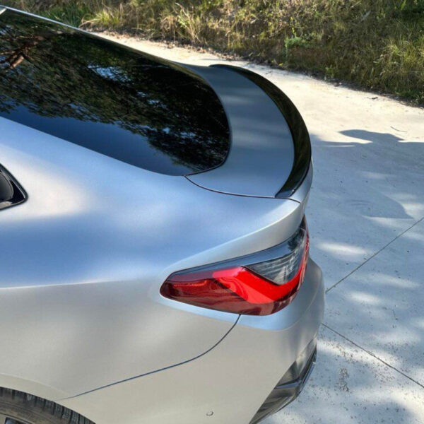 Lotka Spoiler BMW Serii 4 G26 OEM Styl Czarny Połysk (2021+) - obrazek 2