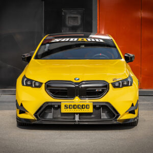 Karbonowy Splitter / Front Lip SOOQOO Style do BMW M5 G90 – Carbon Fiber - obrazek 4