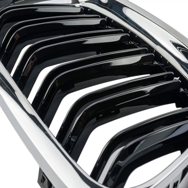 Atrapa nerki BMW Seria 3 E90 / E91 LCI (2008–2012) Czarny połysk + Chromowana ramka - obrazek 3