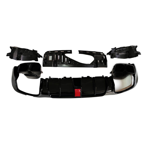 Dyfuzor Tylny Mercedes W213 Przedlift Brabus Style Czarny Połysk 16–19 LED - obrazek 4