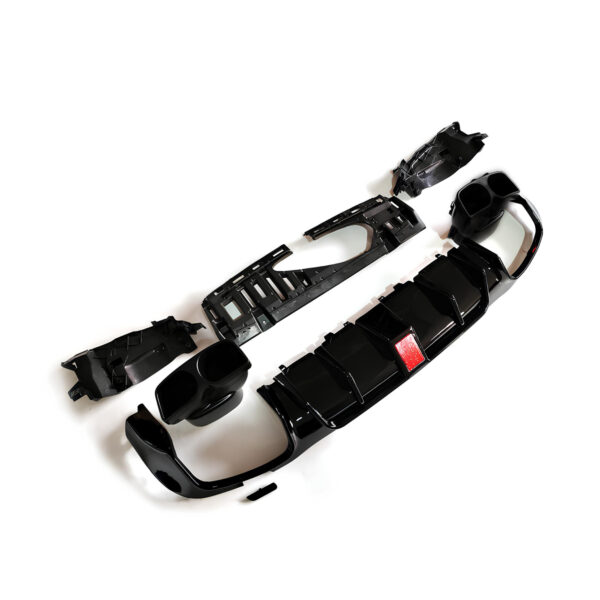 Dyfuzor Tylny Mercedes W213 Przedlift Brabus Style Czarny Połysk 16–19 LED - obrazek 3