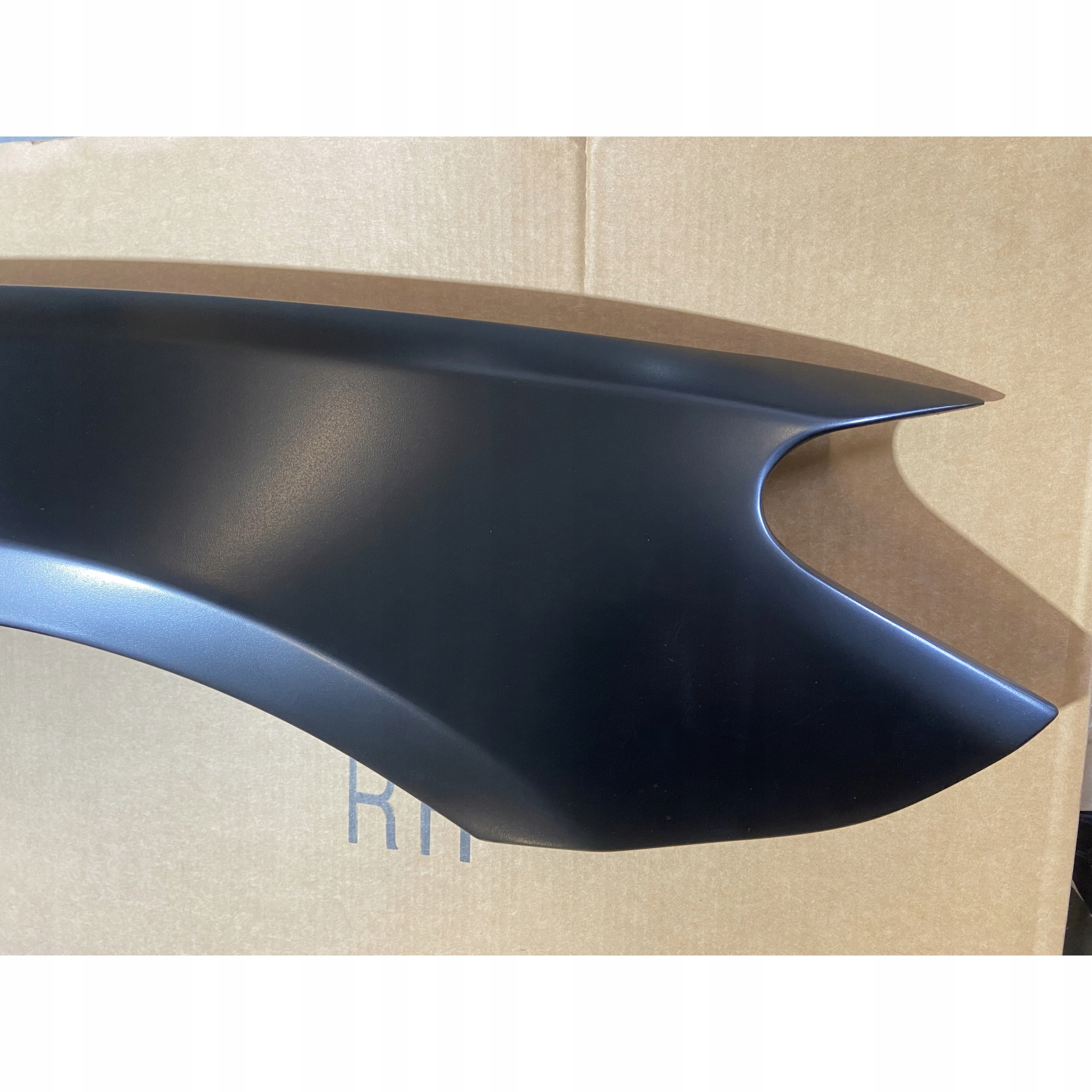 Błotnik Prawy Przedni Aluminiowy do BMW F01/F02/F04 - obrazek 7