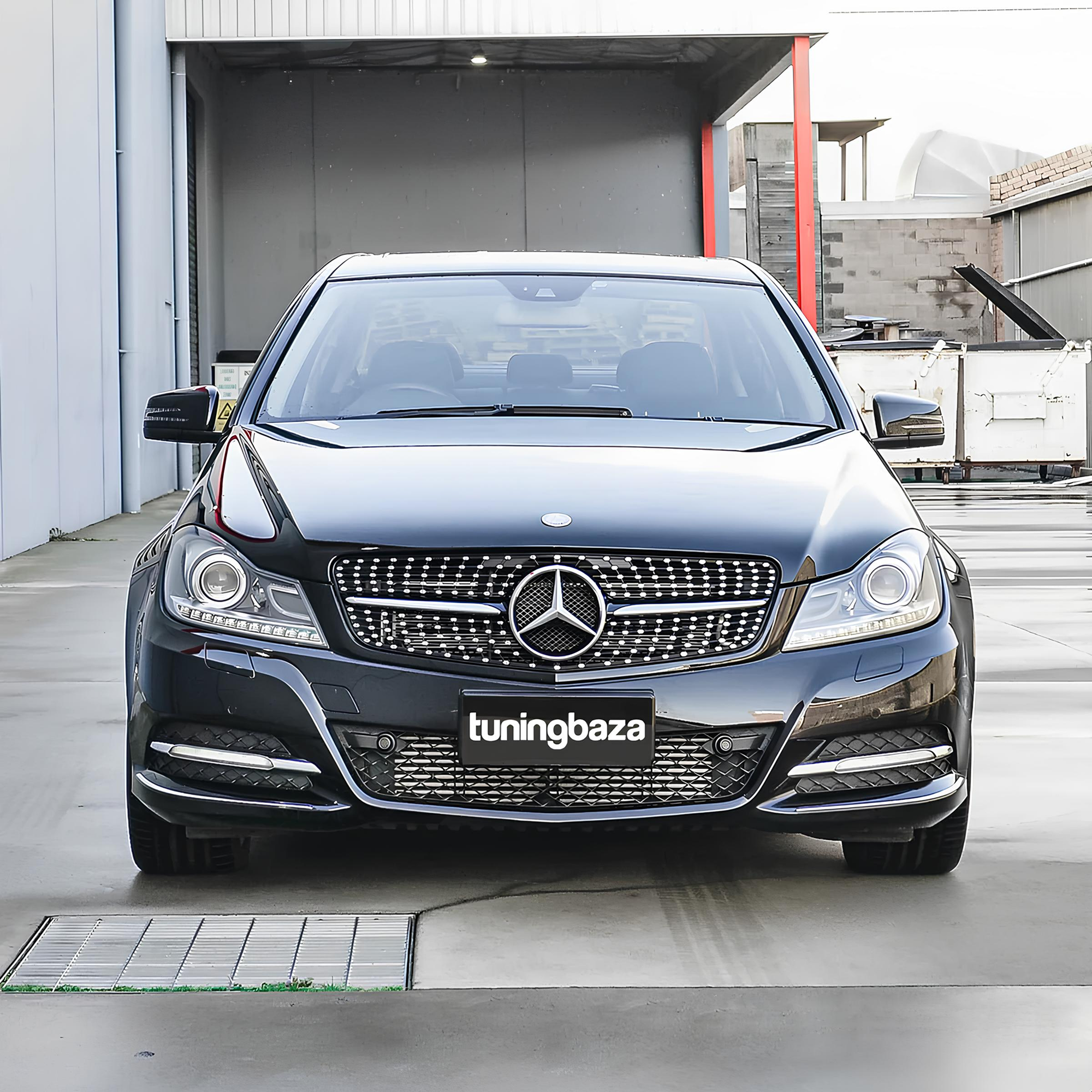 Atrapa Grill Mercedes C-Klasa W204 (2007–2014) | Diamond Look | Chrom + Czarny Połysk - obrazek 5