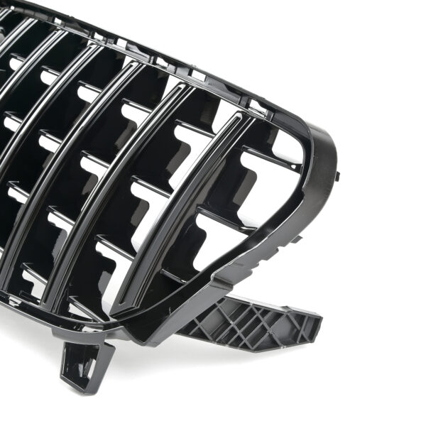 Atrapa Grill Mercedes W176 A176 15–18 AMG GT Panamericana LCI Czarny połysk - obrazek 3