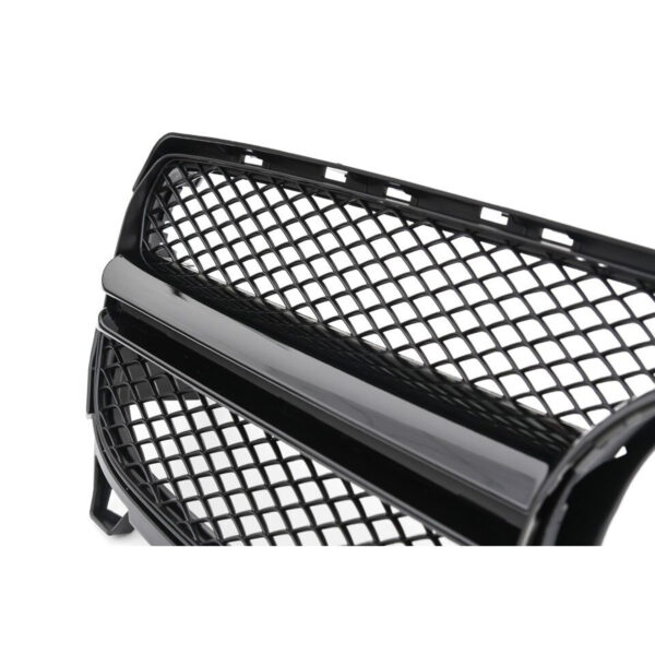 Atrapa grill GT STYLE Mercedes A-Class W176 CZARNY POŁYSK 2012–2015 (PRE-FACELIFT) - obrazek 3