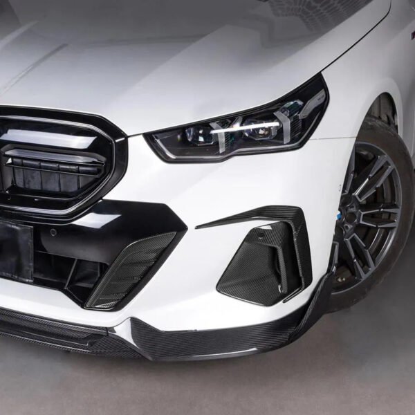 Karbonowe Wloty Powietrza Przedniego Zderzaka do BMW G60  OEM Style - obrazek 3