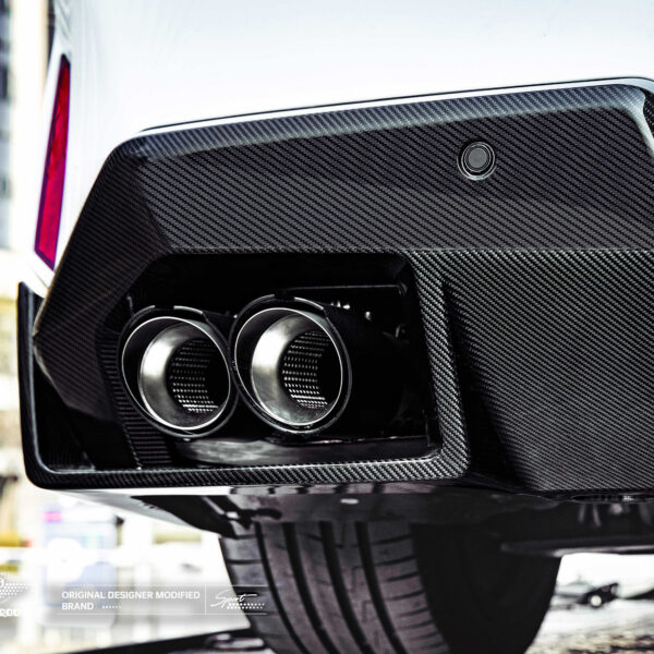 Karbonowy Dyfuzor do BMW G90/G99 M5 w stylu M-Performance - obrazek 4