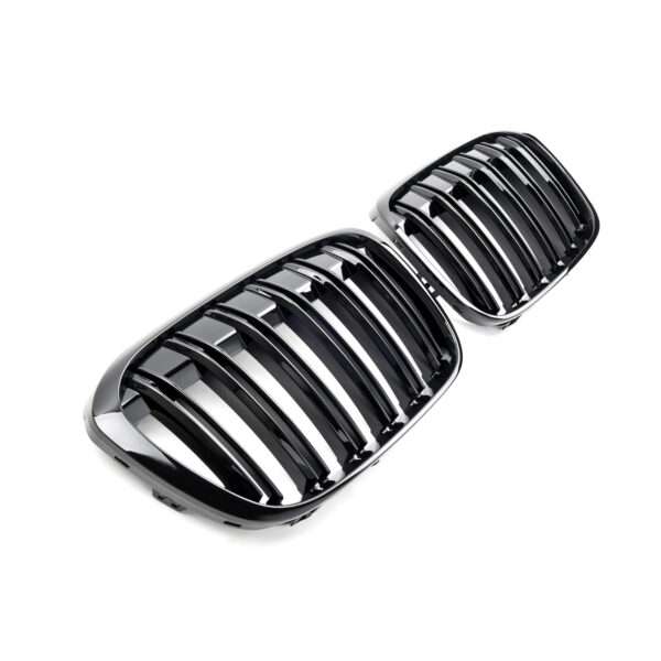 Atrapa Grill (Nerki) BMW X1 F48 Przedlift M-Style Czarny Połysk 2014-2019 - obrazek 5