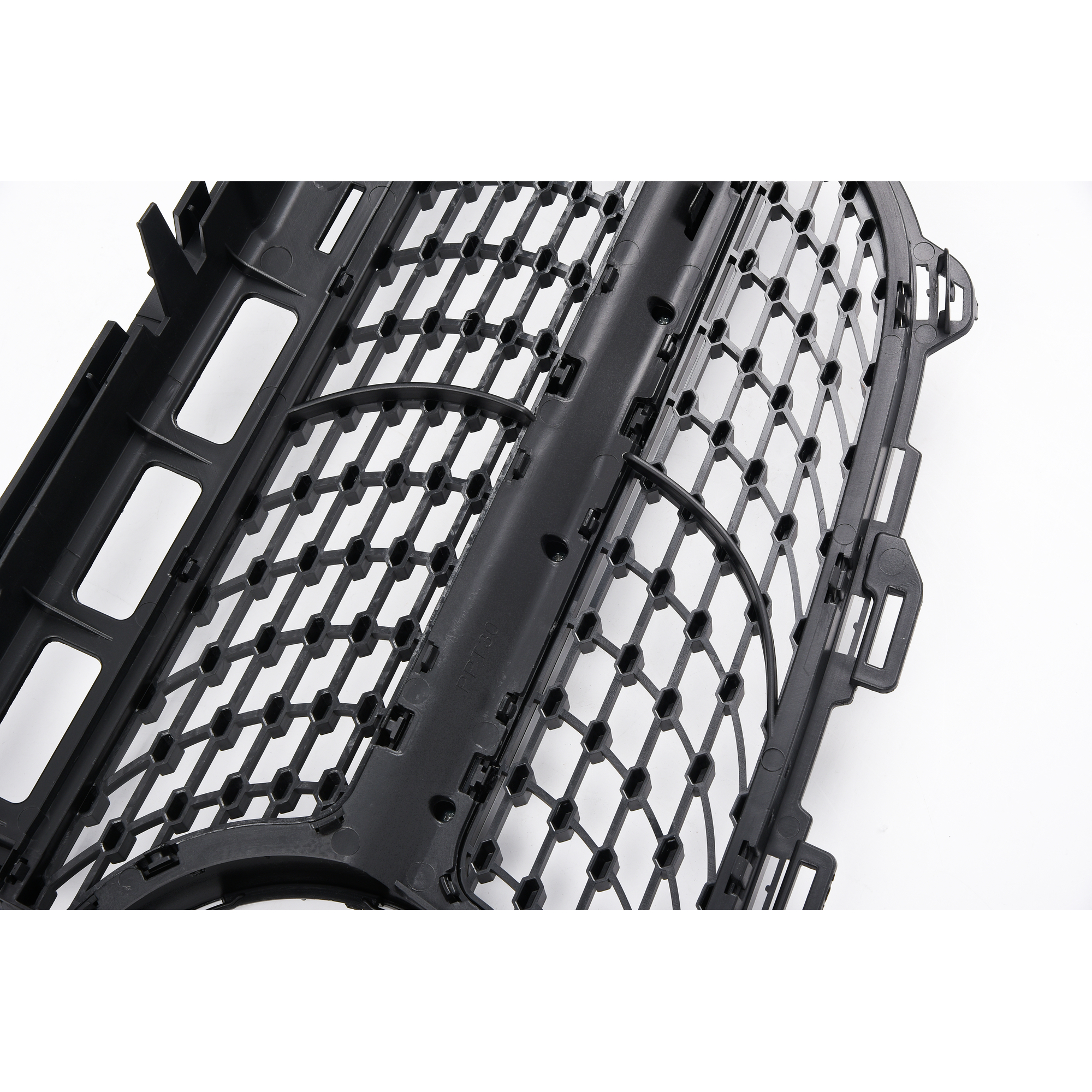 Grill Atrapa Mercedes E-Klasa W213 Diamond Style Czarny + Chrom Z Kamerą - obrazek 4