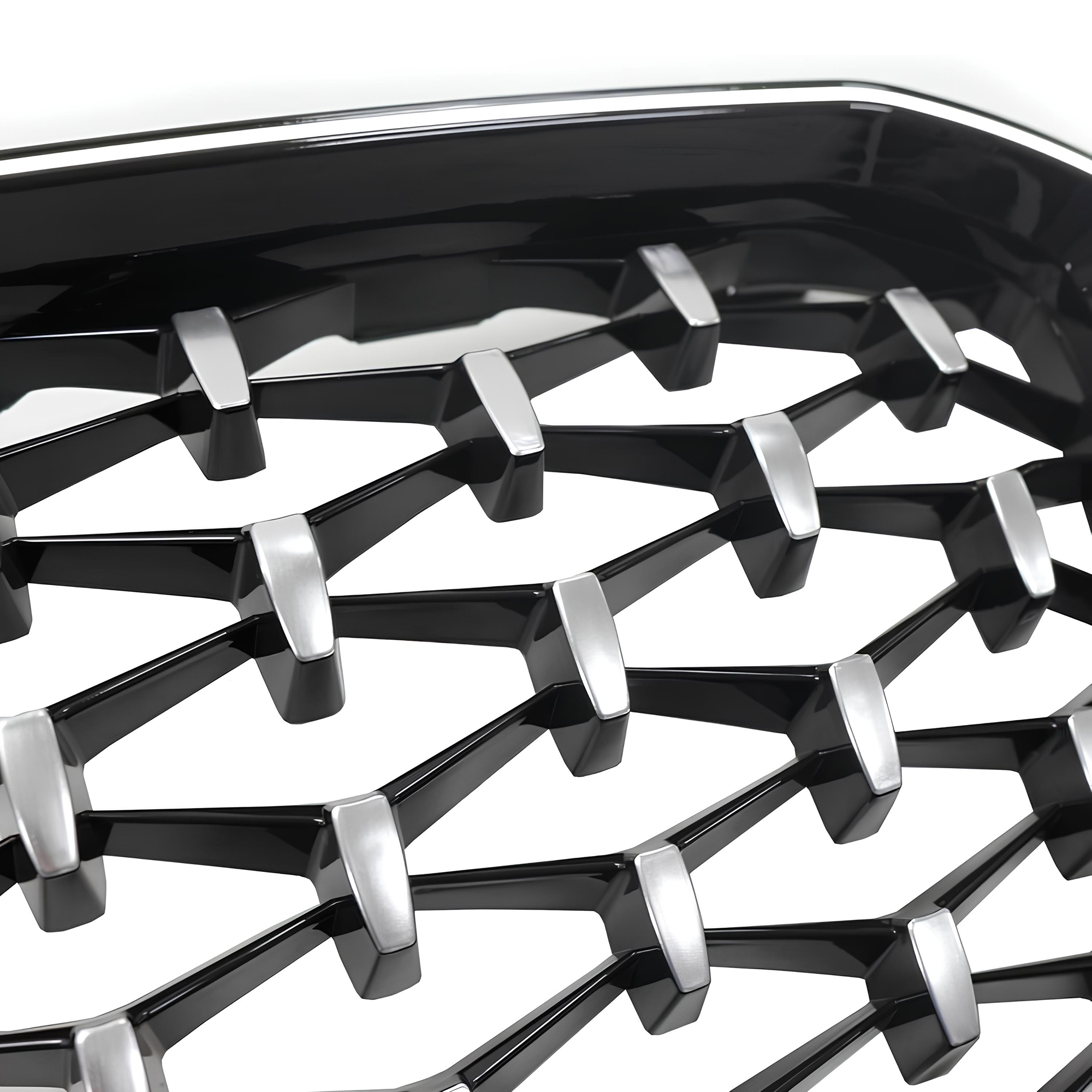 Atrapa nerki BMW X3 G01 / X4 G02 LCI (2021–2024) Silver Diamond & Black Rim LED - obrazek 3