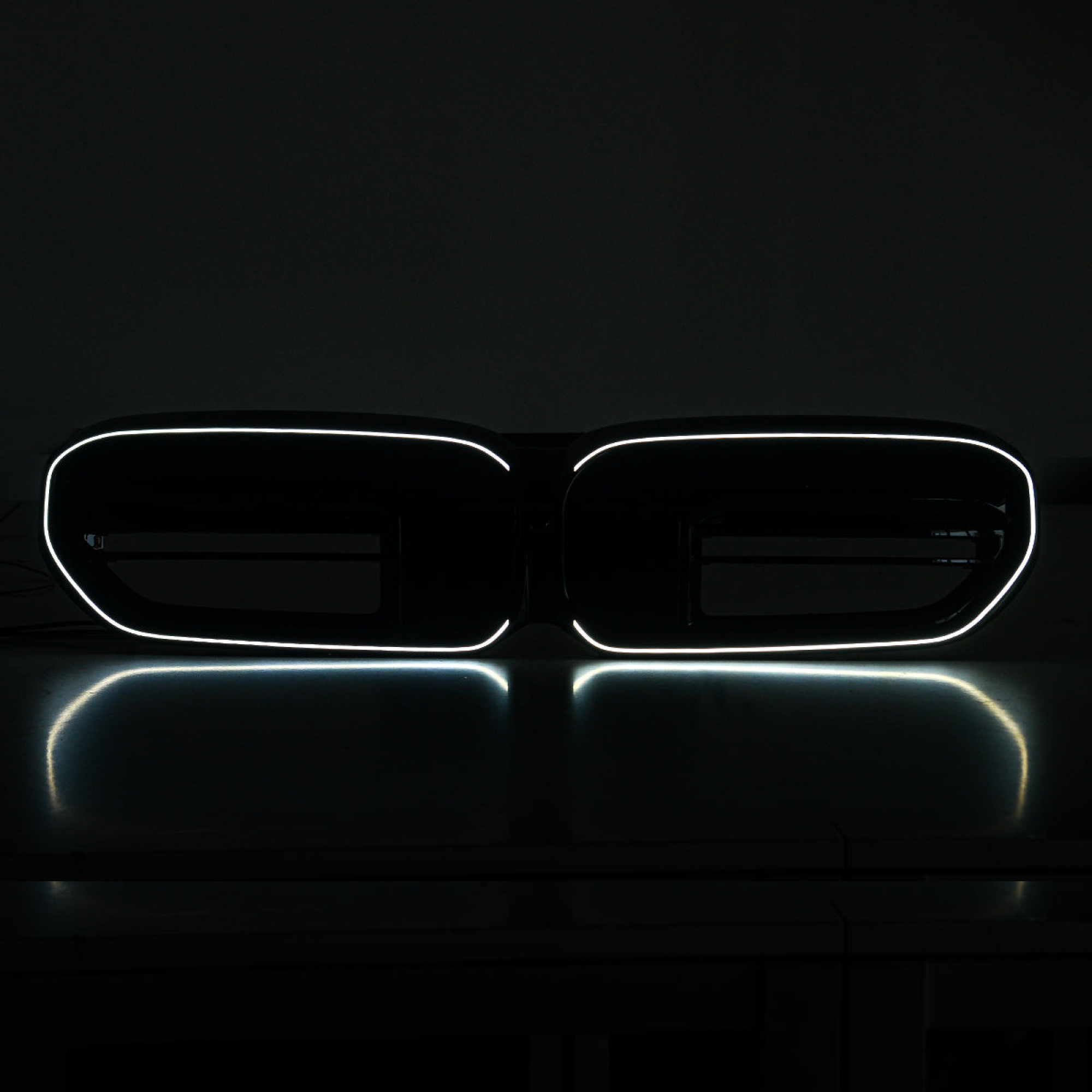 Atrapa nerki BMW Seria 5 G30 / G31 LCI (2020–2023) M-LOOK LED Czarny połysk - obrazek 5