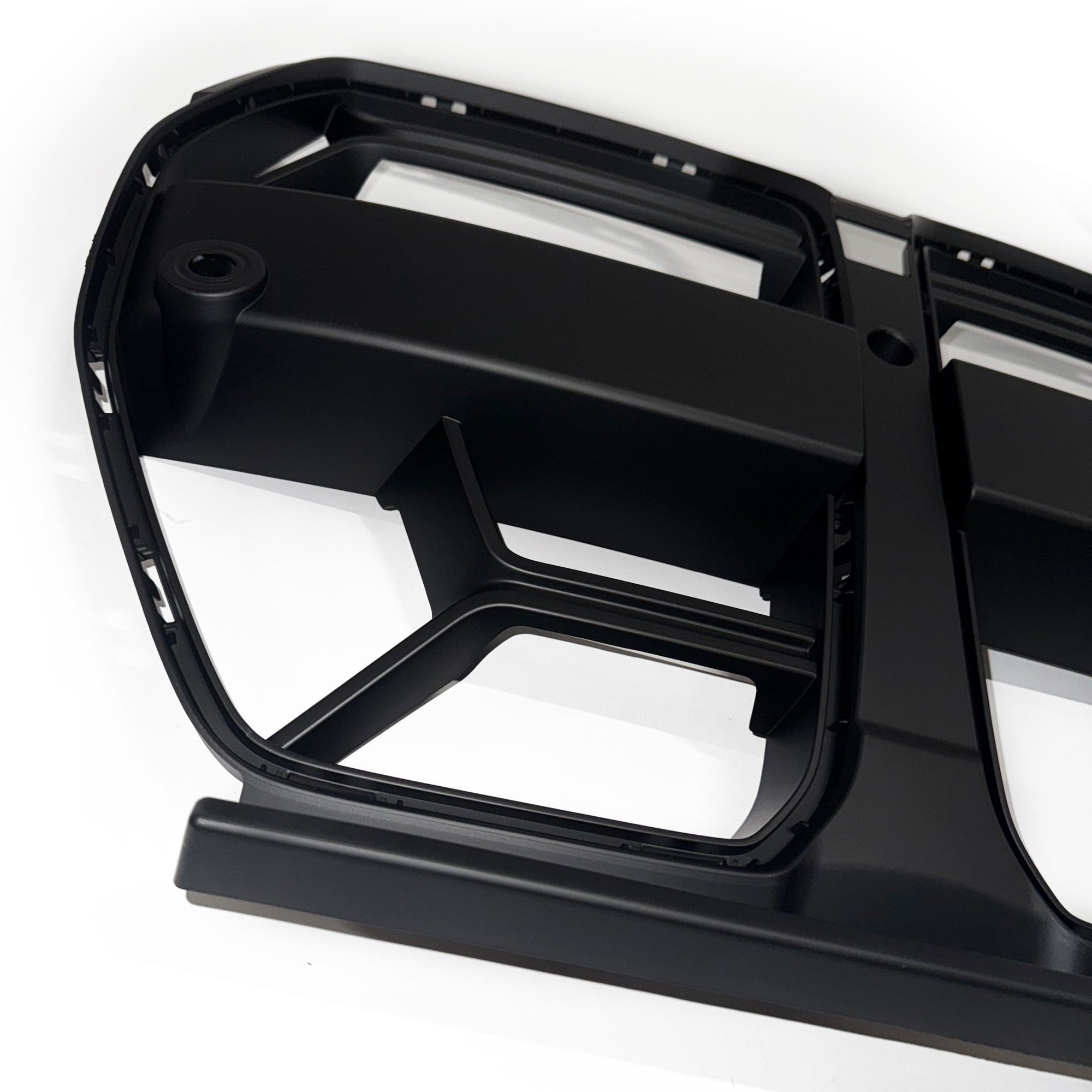 Atrapa nerki BMW M3 G80 / M4 G82 CS Style Czarny mat z radarem / bez radaru - obrazek 3