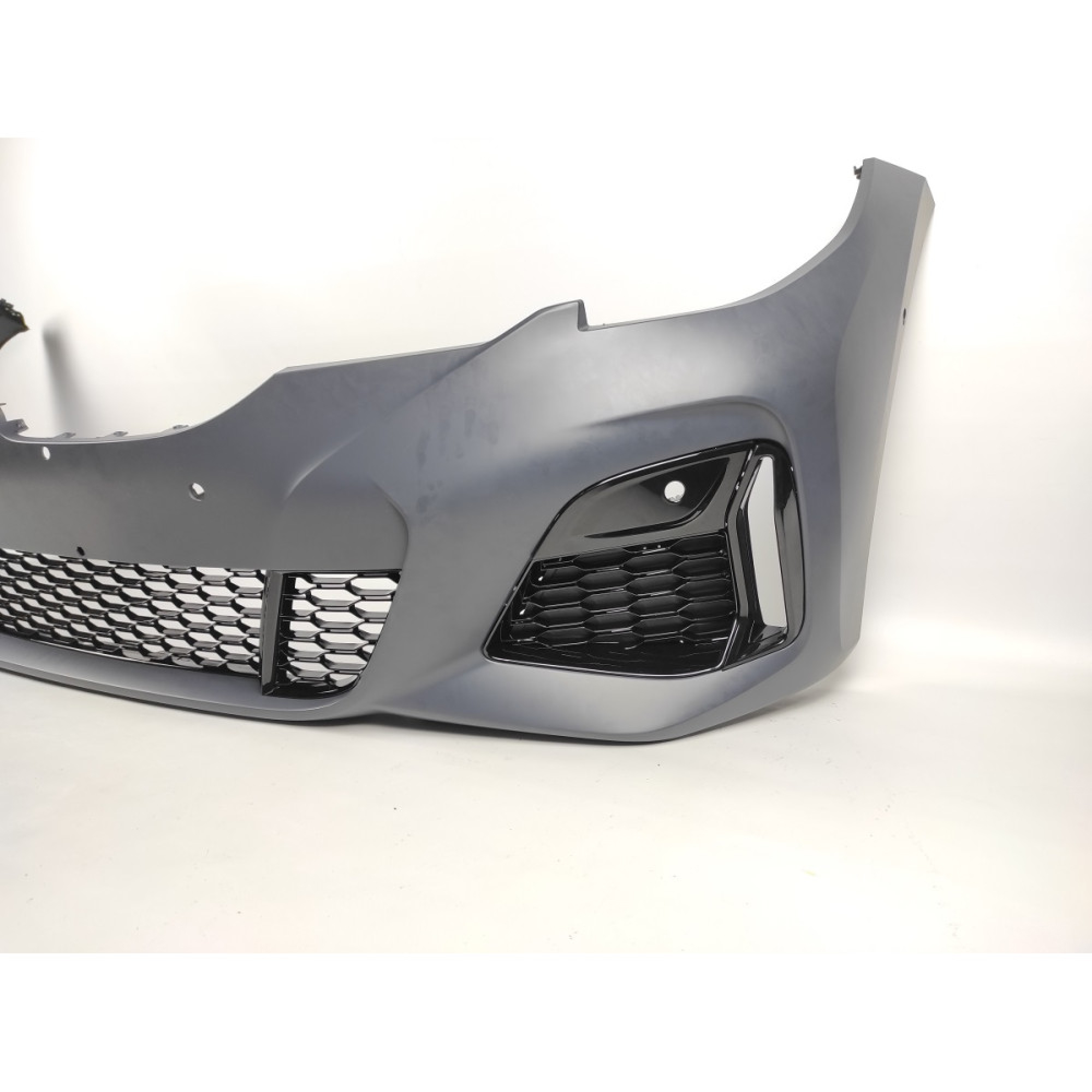 Bodykit BMW G20 PreLCI 340i M-Tech – Zderzaki + Progi + Dyfuzor + Końcówki wydechu - obrazek 4