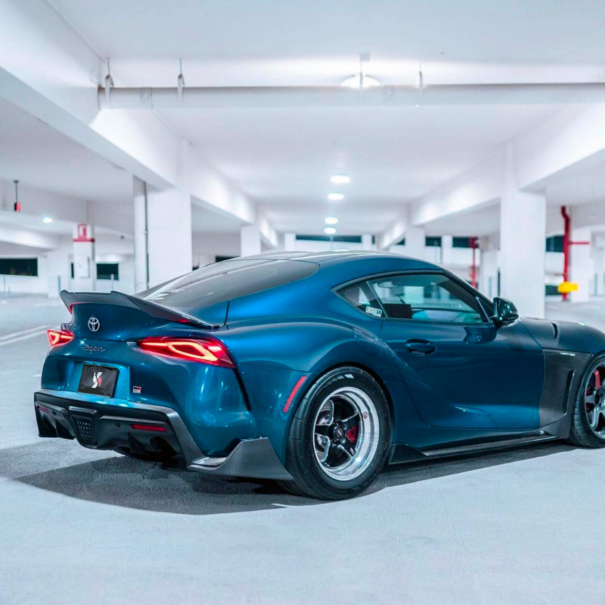 Karbonowa Lotka Spoiler Toyota Supra A90 V Style (Dry-Carbon) - obrazek 7