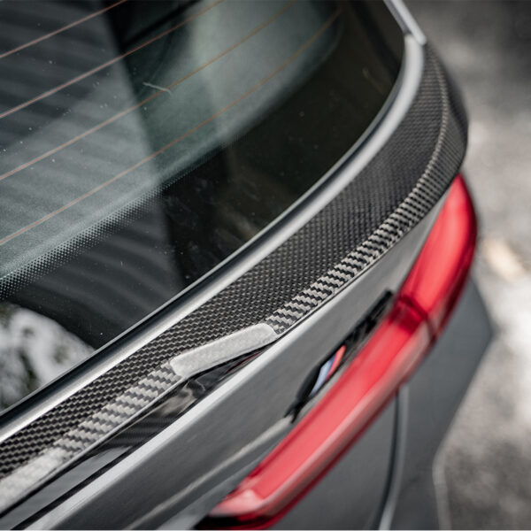 Spoiler na klapę bagażnika BMW G81 M-Style Carbon / Karbonowy - obrazek 6