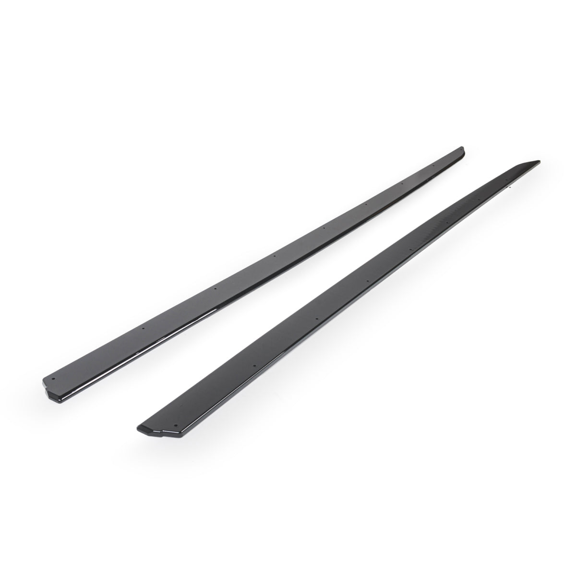 Listwy Progowe BMW G26 – MP (M Performance) Styl, Czarny Połysk - obrazek 1