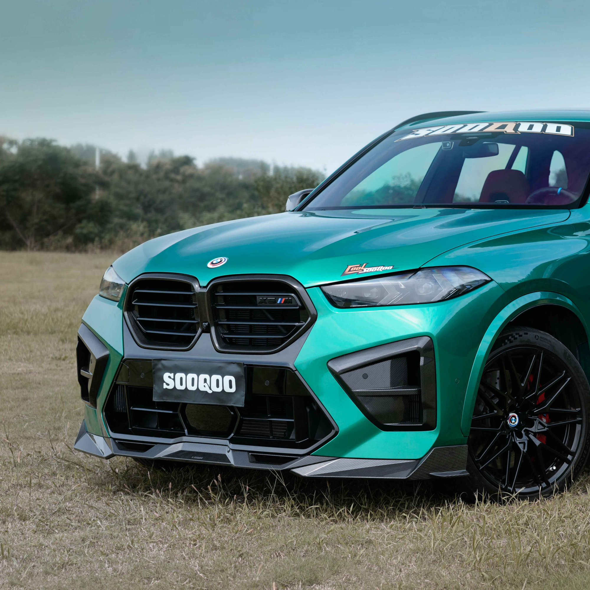 Karbonowa Ramka Grilla BMW X5M/X6M F95 LCI/F96 LCI 2024+ - obrazek 4