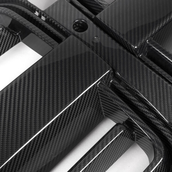 Karbonowy Grill Atrapa Nerki BMW M3/M4 G80/G82 2024+ SOOQOO-V Style - obrazek 4