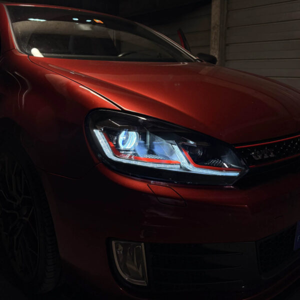 Lampy przednie LED do Volkswagen Golf VI 6 (2008–2013) – 6.5 Red Style - obrazek 5