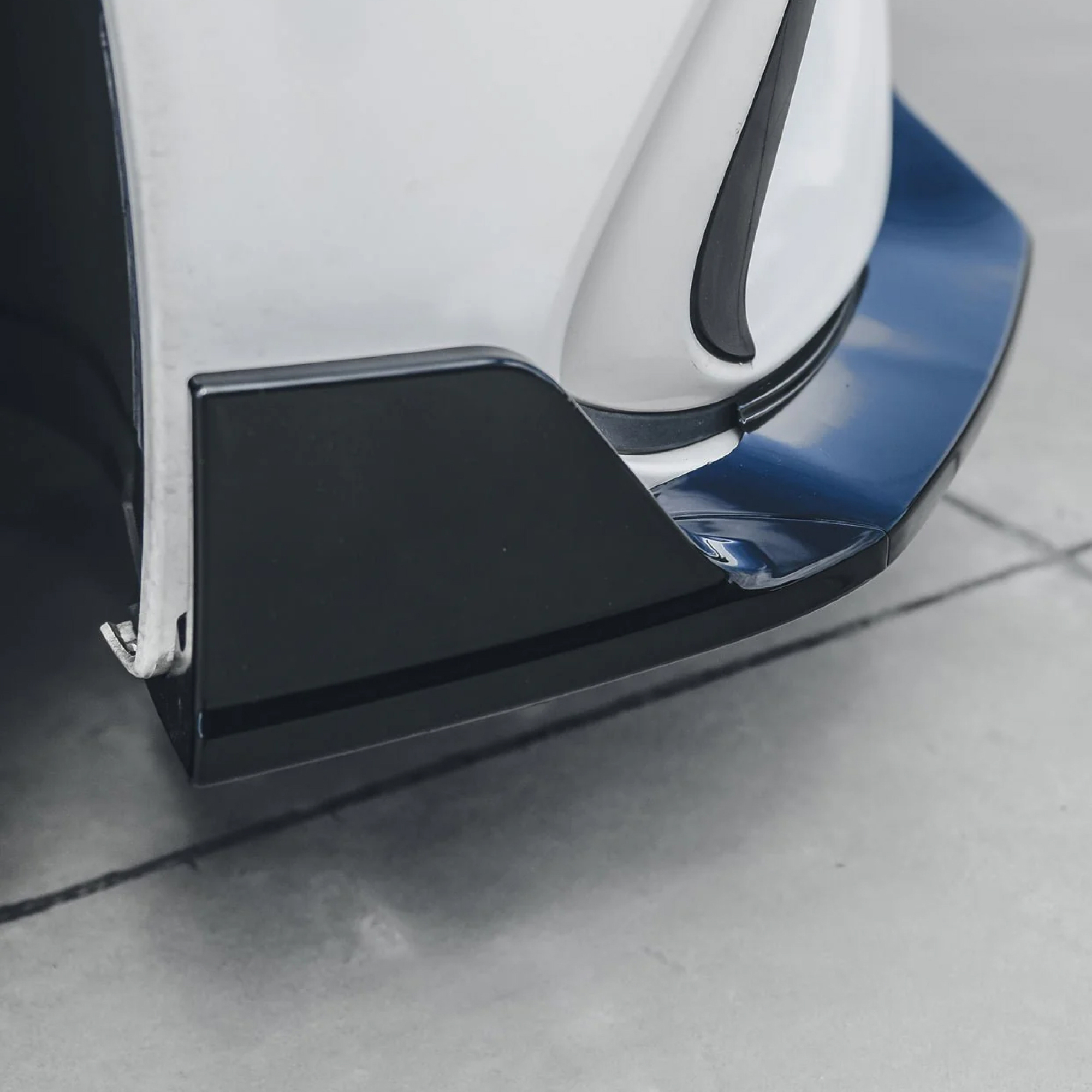 Dokładka Splitter Przód do Mercedes C-Class W206 (2022–2025) – Sport Bumper & C43 / C43 Style – Czarny Połysk - obrazek 6