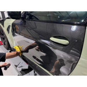 Drzwi z Włókna Węglowego Dry Carbon do BMW G82 M4/G22 Serii 4 – Części Wyścigowe (Komplet) - obrazek 3