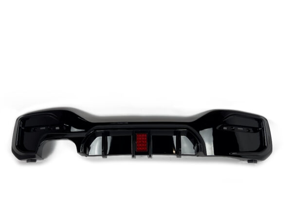 Dyfuzor Tylny BMW F20 LCI Competition Style LED Czarny Połysk (2015–2019) 00-- - obrazek 1
