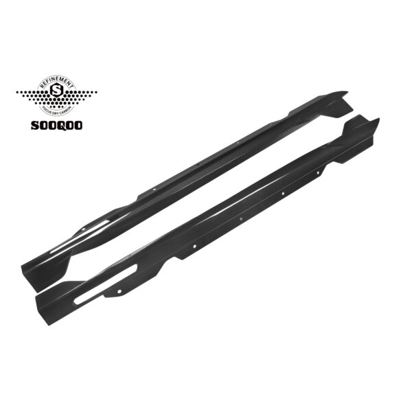 Karbonowe dokładki progi do BMW G22/G23 w stylu SQ - obrazek 7