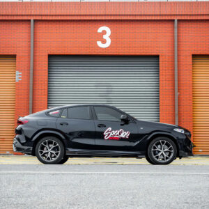 Karbonowe dokładki listwy pod progi do BMW G06/G06 LCI/F96/F96 LCI w stylu SQ - obrazek 7