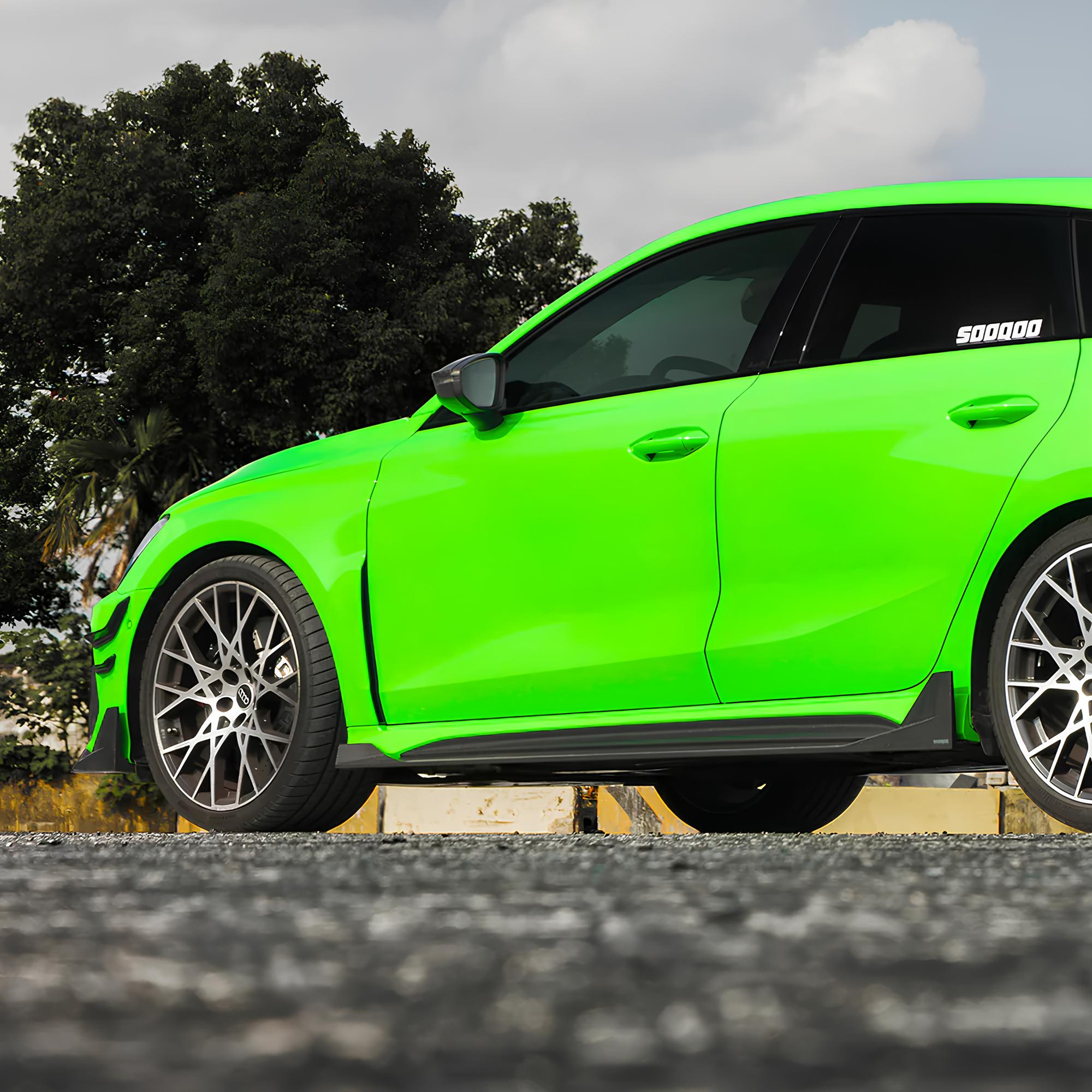 Karbonowe Dokładki / Listwy Pod Progi do AUDI RS3 8Y (2024+) SOOQOO Style - obrazek 11