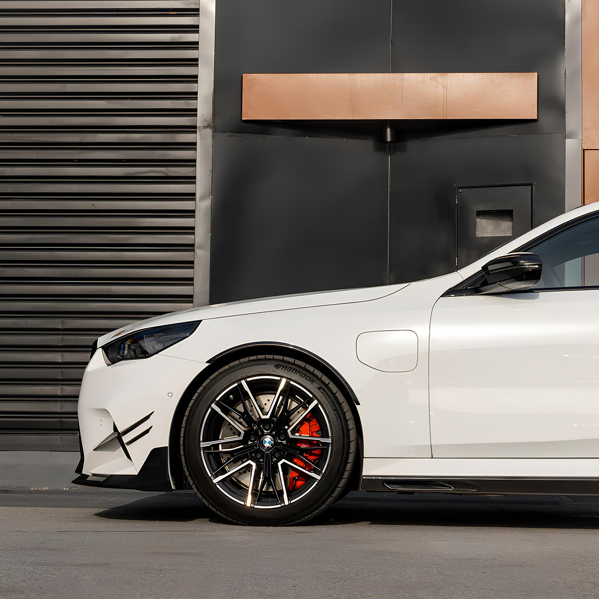 Karbonowe Nakładki Nadkola do BMW M5 G90/G99 (2024+) SOOQOO Style - obrazek 11