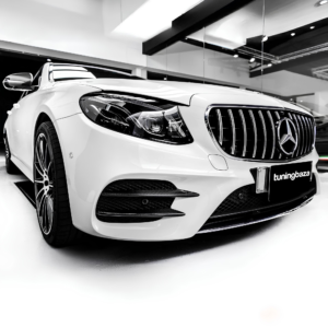 Grill Atrapa Mercedes E-Klasy W213 GT Style Czarny + Chrom 16-23 Z Kamerą - obrazek 7