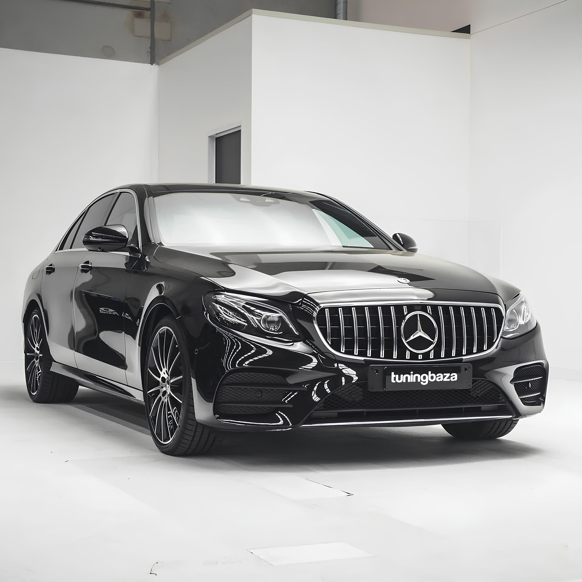 Grill Atrapa Mercedes E-Klasy W213 GT Style Czarny + Chrom 16-23 Z Kamerą - obrazek 8