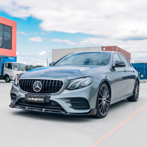 Grill Atrapa Mercedes E-Klasy W213 GT Style Czarny Połysk 16-23 Z Kamerą - obrazek 7