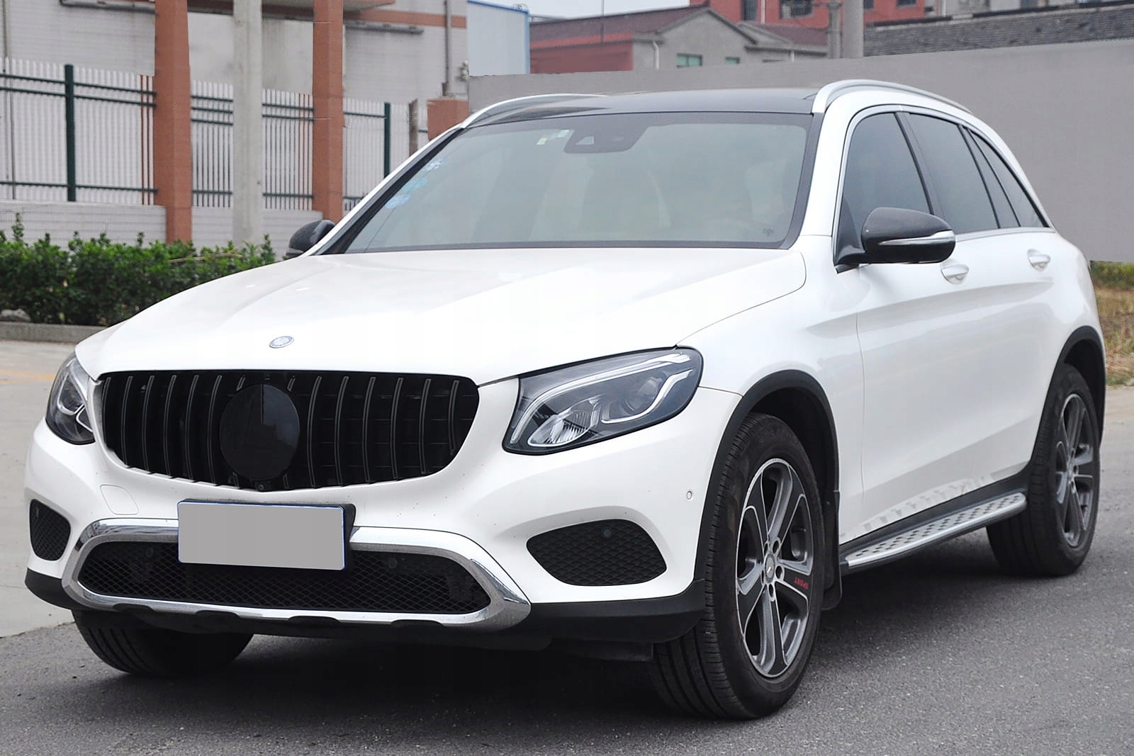 Grill Atrapa Mercedes GLC X253 Prezedlift GT Style Czarny Połysk (2015-2019) - obrazek 6