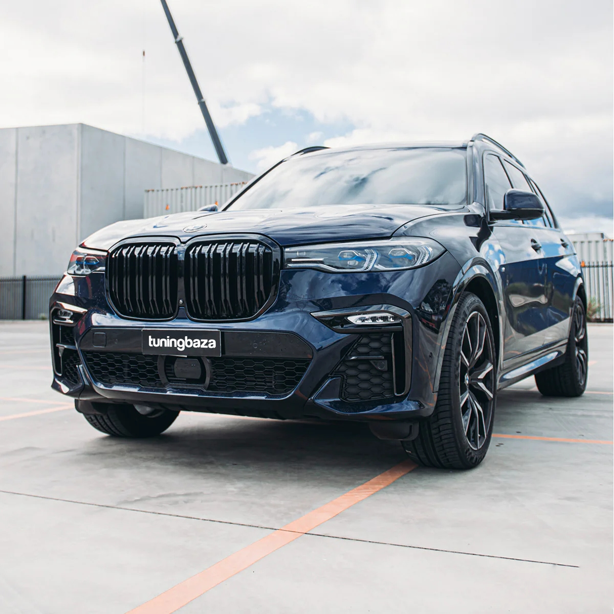 Grill (Nerki) BMW X7 G07 Przedlift M-Style Czarny Połysk (2019-2022) - obrazek 9