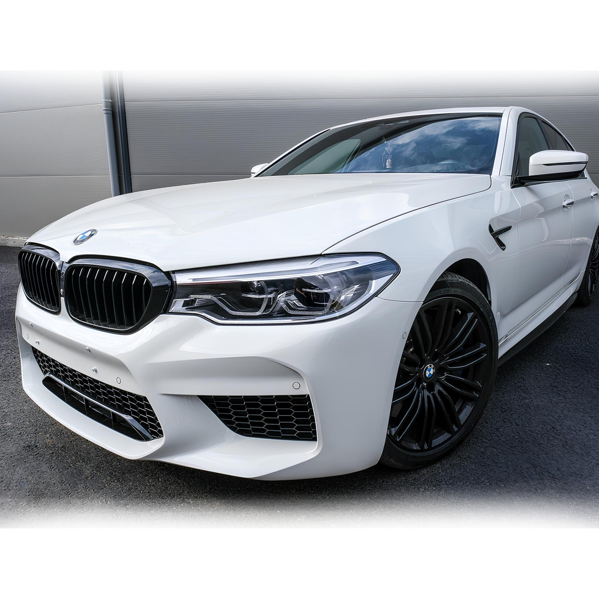 Błotniki M5 Styl z Wlotami Powietrza do BMW Serii 5 G30 Sedan & G31 Touring (2017–2023) Stalowe NOWE - obrazek 3