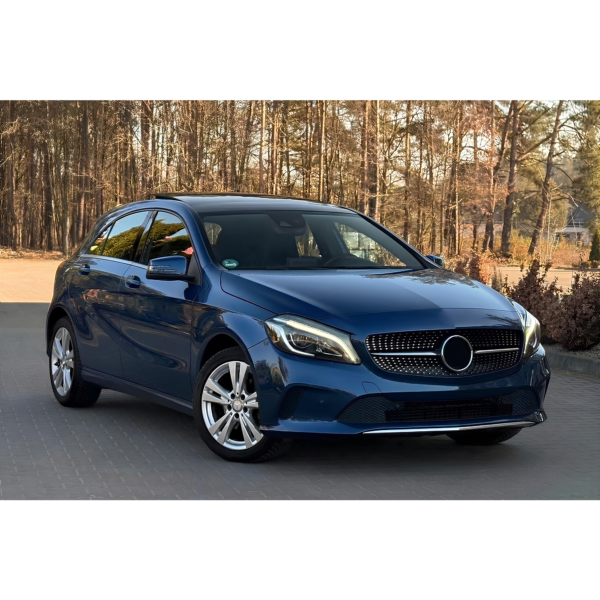 Atrapa Grill Czarny Połysk + Chrom Mercedes A W176 (2015-2018) Diamond Style - obrazek 6
