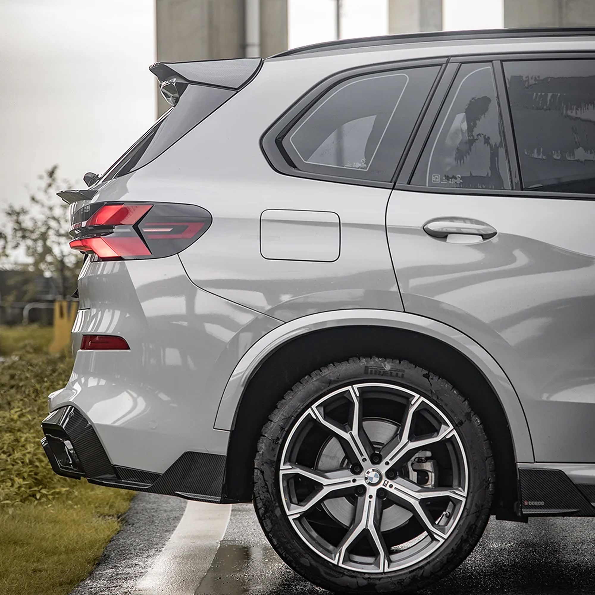 Karbonowy Dyfuzor Tylnu BMW X5 G05 (2018-ON) SOOQOO-Style - obrazek 11