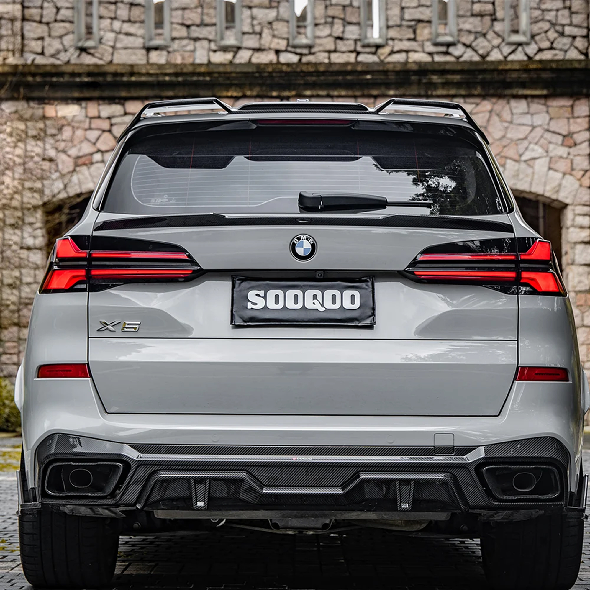 Karbonowy Spoiler Lotka Klapy do BMW X5 G05 (2018-ON) SOOQOO-Style - obrazek 13