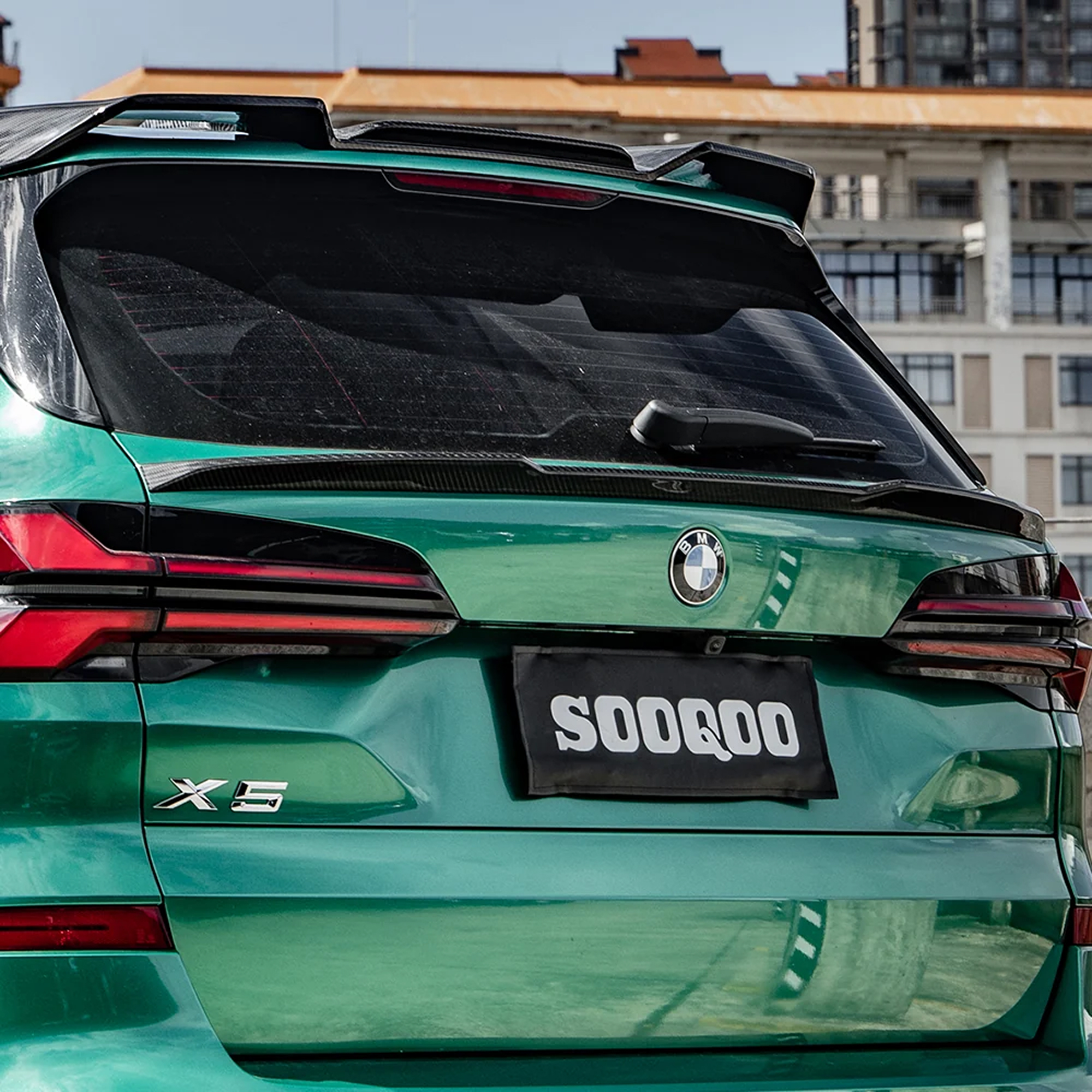 Karbonowy Spoiler Lotka Dachowa do BMW X5 G05 (2018-ON) SOOQOO-Style - obrazek 9