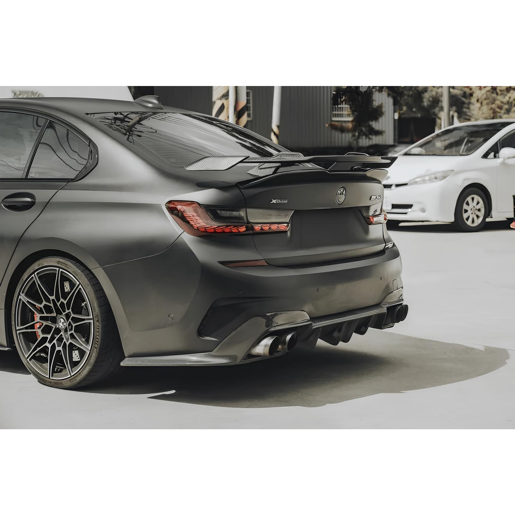 Karbonowy Spoiler/Skrzydlo Lotka Na Klapę Bagażnika do BMW G20/G22/G80/G82 M-Performance Style - obrazek 9