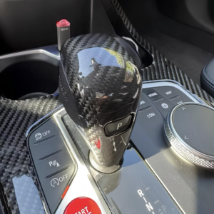 Karbonowa Osłona Gałki Zmiany Biegów do BMW Serii 1 / 2 / 3 / 4 / 8 / Z4 / X3 / X4 / X5 / X6 (2018-2024) - obrazek 7