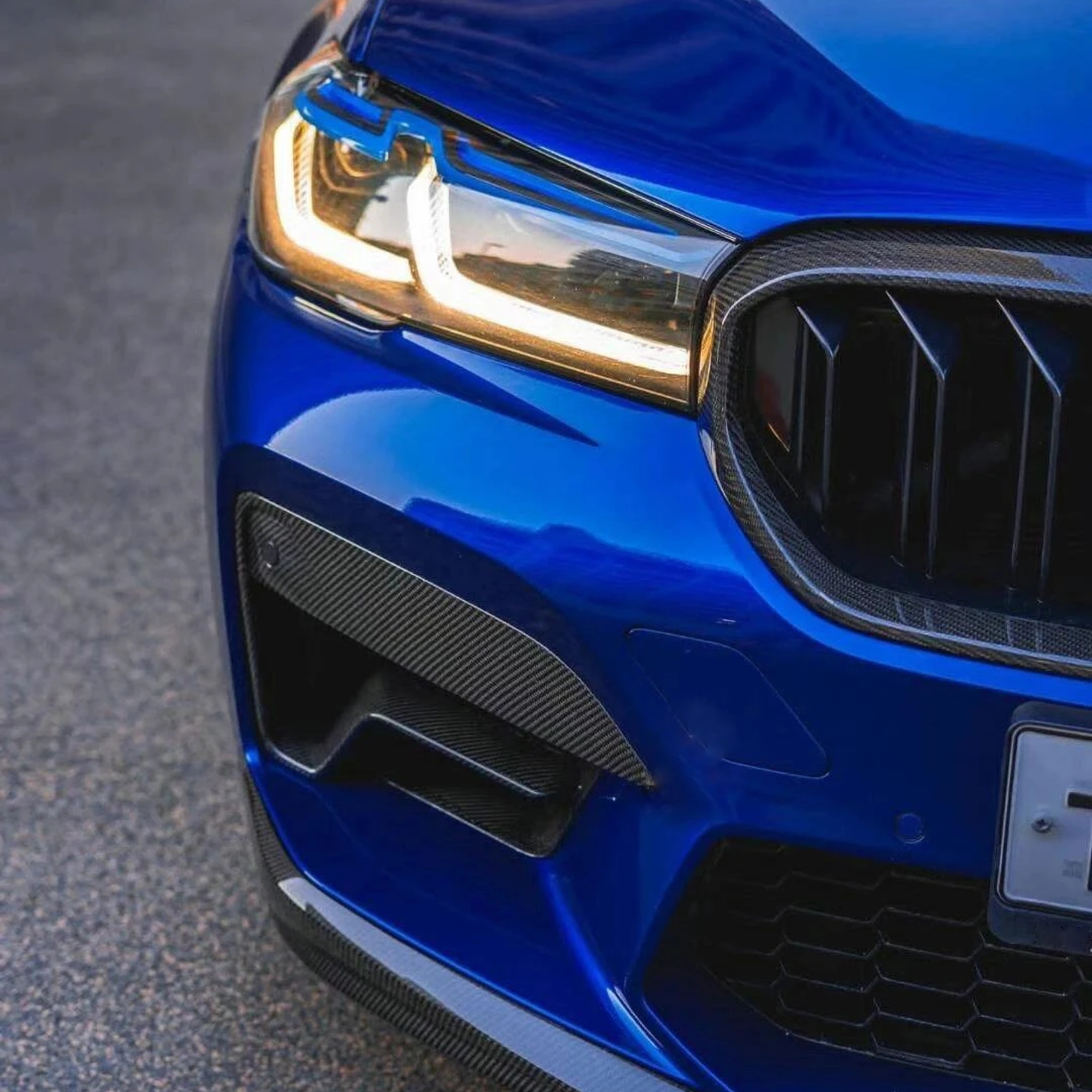 Karbonowe Nakładki Na Wloty Przedniego Zderzaka BMW F90 M5 LCI (2020-2023) - obrazek 2