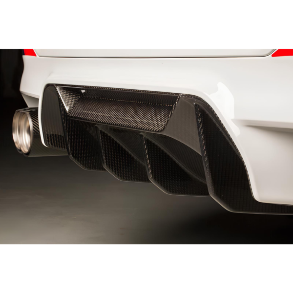 Karbonowy Dyfuzor Tylny do BMW F90 M5 M-Performance Style - obrazek 9