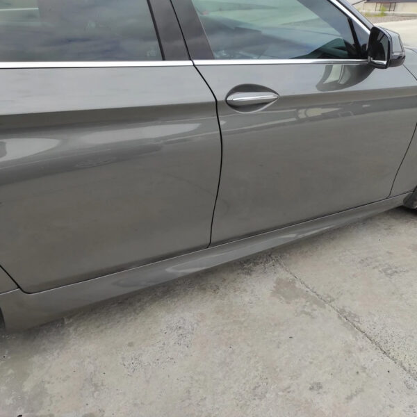 Progi Boczne BMW 5 F10 Sedan w stylu M-Tech (2009–2016) - obrazek 4